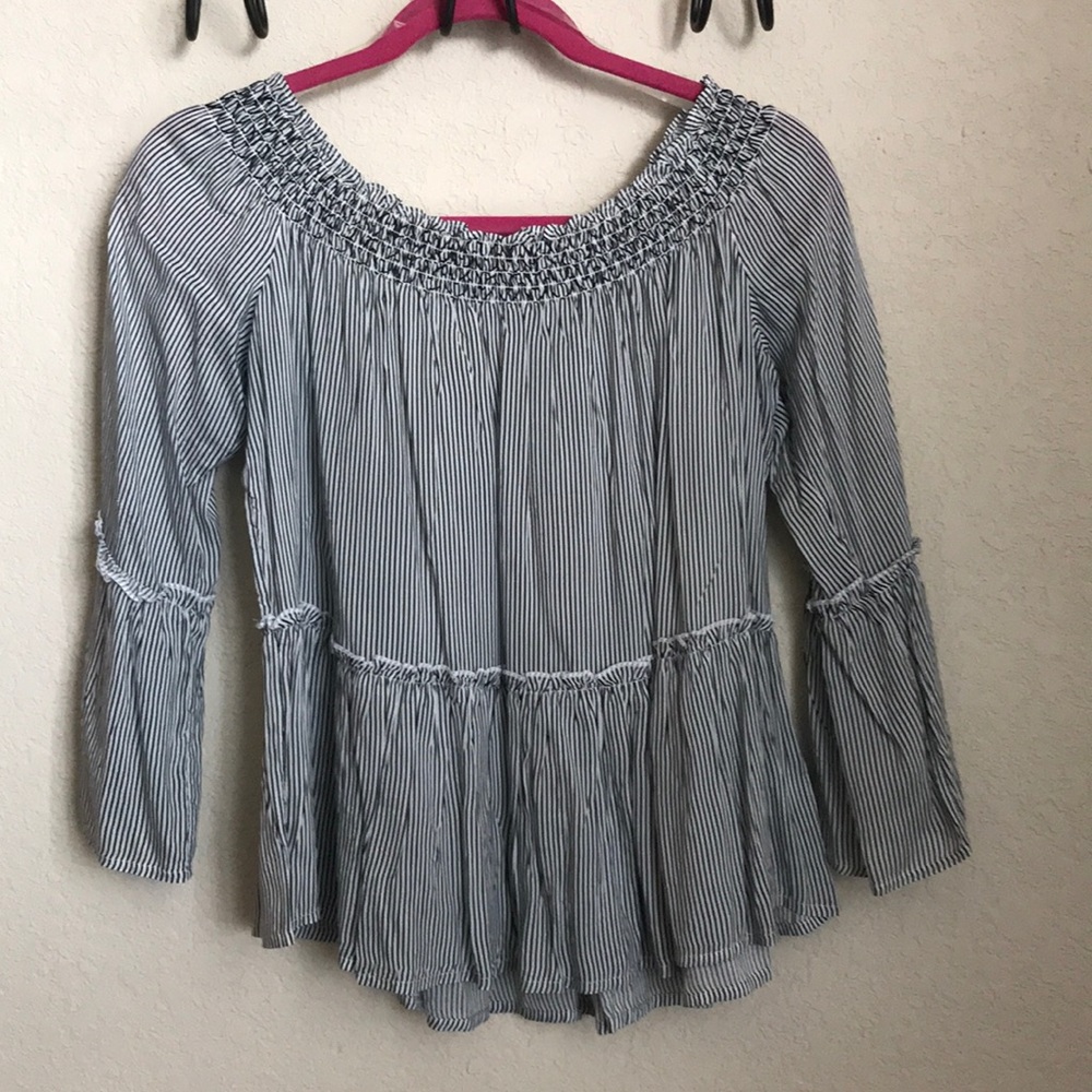 American Eagle Stripped Blouse
